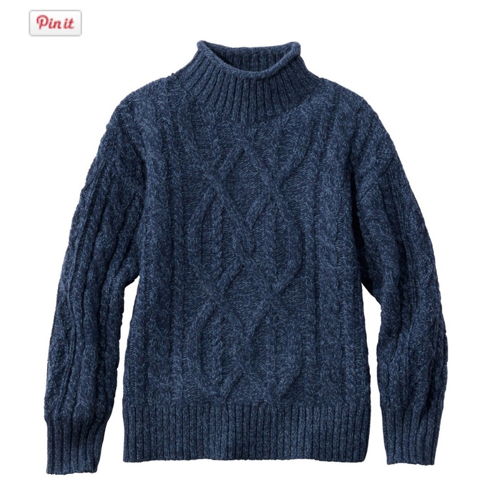 LL Bean Wool Blend Sweater size M in Navy
